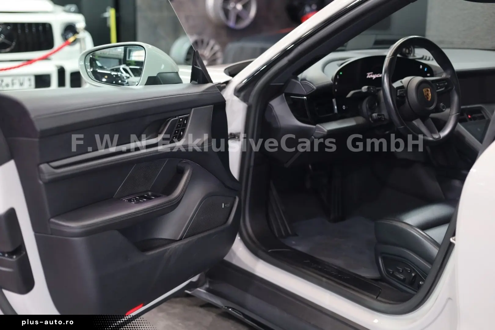 PORSCHE Taycan Cross Turismo 4 93kWh ACC LED 2xDispl.