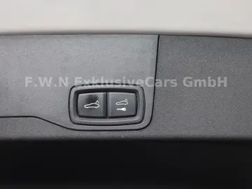PORSCHE Taycan Cross Turismo 4 93kWh ACC LED 2xDispl.