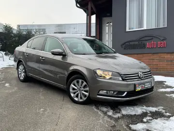 Volkswagen Passat Benzina 1.8 2012 Automata