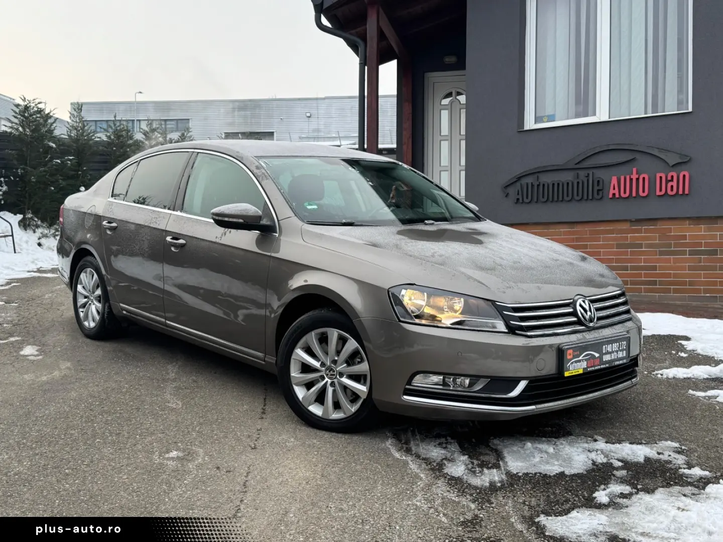 Volkswagen Passat Benzina 1.8 2012 Automata