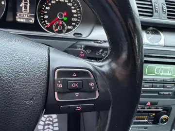 Volkswagen Passat Benzina 1.8 2012 Automata