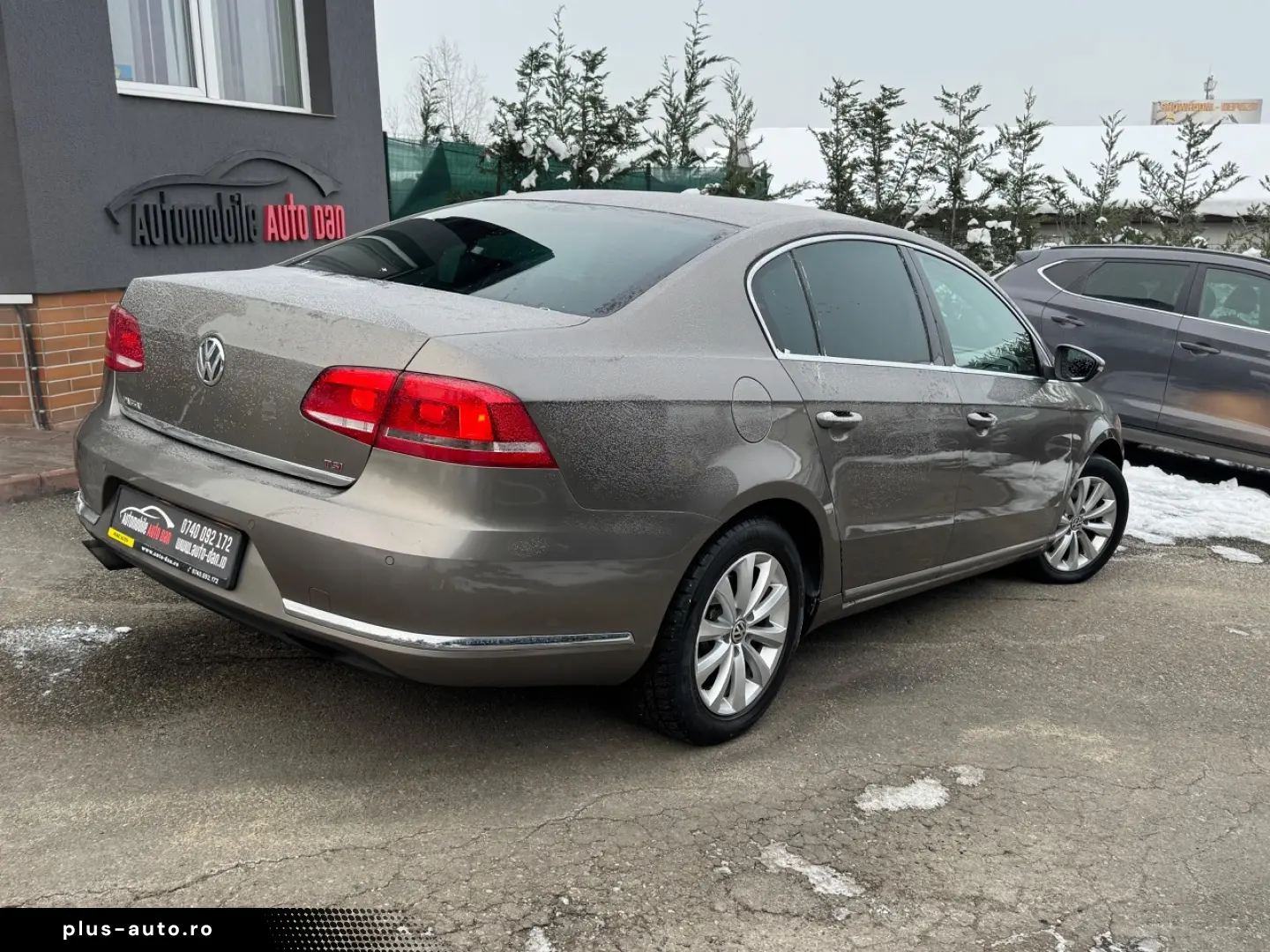Volkswagen Passat Benzina 1.8 2012 Automata