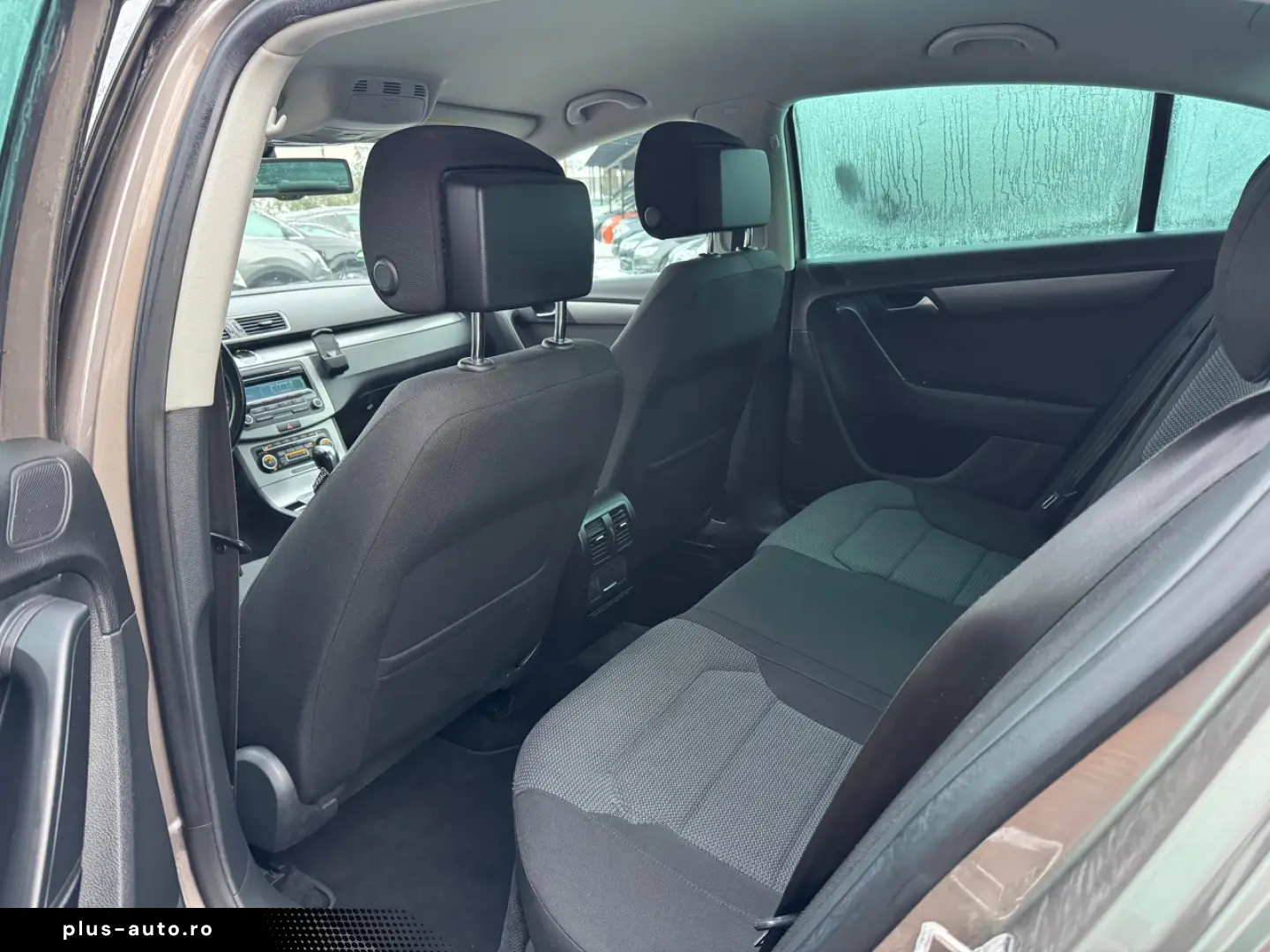 Volkswagen Passat Benzina 1.8 2012 Automata