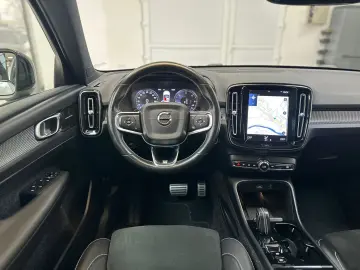Volvo Xc40 Diesel 2.0 2019 Automata