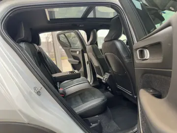 Volvo Xc40 Diesel 2.0 2019 Automata