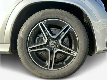 MERCEDES-BENZ GLE 300 d 4MATIC