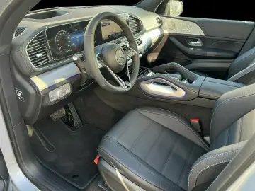 MERCEDES-BENZ GLE 300 d 4MATIC