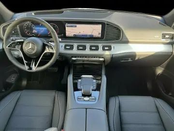 MERCEDES-BENZ GLE 300 d 4MATIC