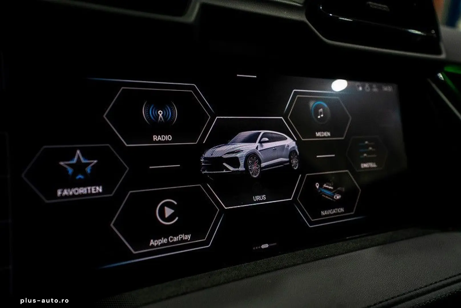 LAMBORGHINI Urus SE PANO B&O MASSAGE 23  ANIMA PRIVACY