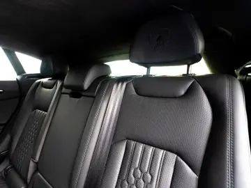 LAMBORGHINI Urus SE PANO B&O MASSAGE 23  ANIMA PRIVACY