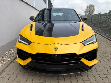 LAMBORGHINI Urus 4.0 V8 Performante 666PS full Carbon in out