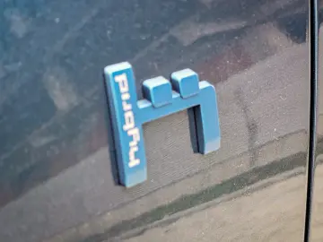 CITROEN C5 Aircross Hybrid 225 (225 CP) Plug-in Hybrid SHINE