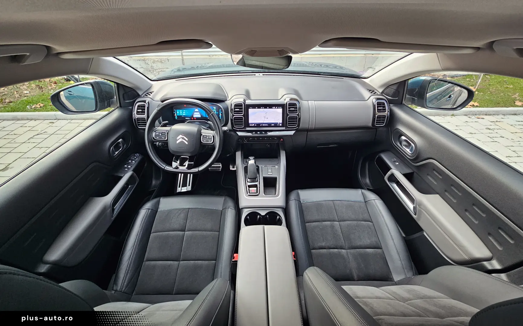 CITROEN C5 Aircross Hybrid 225 (225 CP) Plug-in Hybrid SHINE