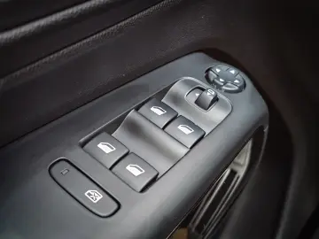 CITROEN C5 Aircross Hybrid 225 (225 CP) Plug-in Hybrid SHINE