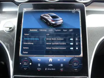 Mercedes-Benz CLE 300 4M AMG LED Fahrass