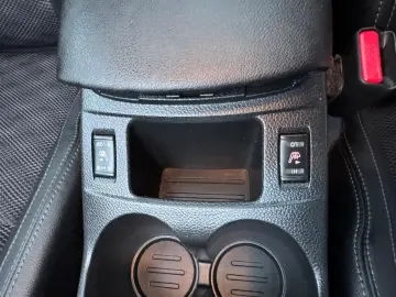 Nissan Qashqai Diesel 1.6 2014 Manuala