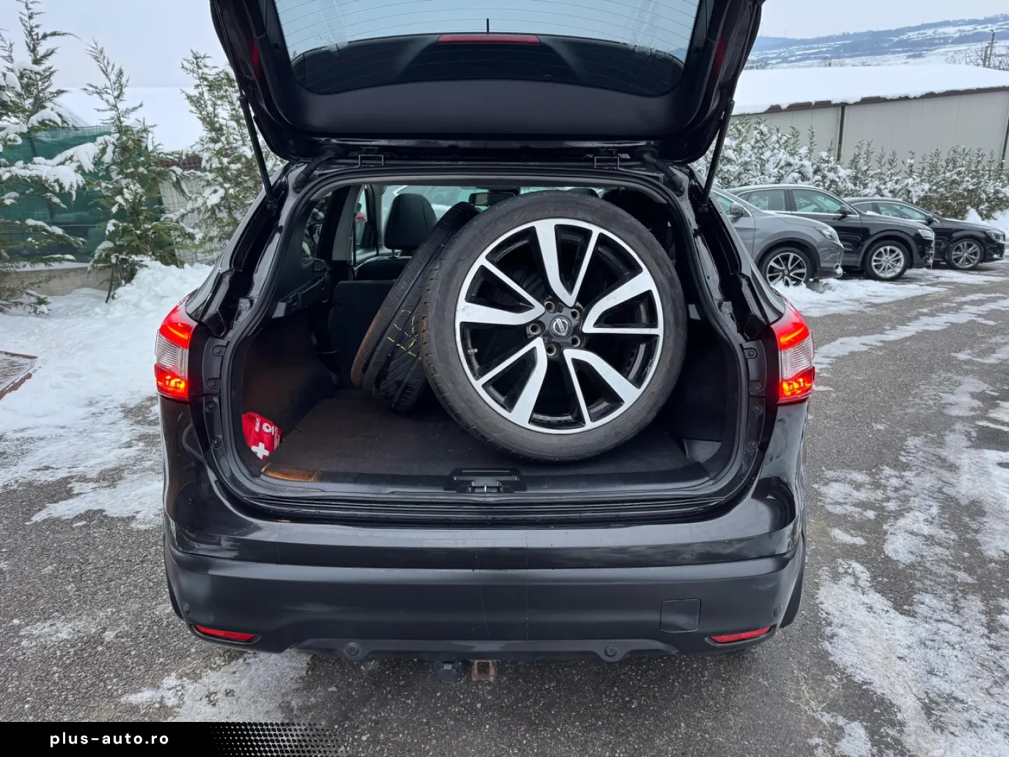 Nissan Qashqai Diesel 1.6 2014 Manuala