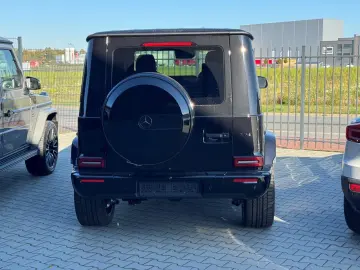 MERCEDES BENZ AMG G63 SPEEDSHIFT 9G-TRONIC