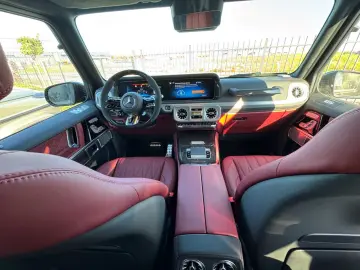 MERCEDES BENZ AMG G63 SPEEDSHIFT 9G-TRONIC