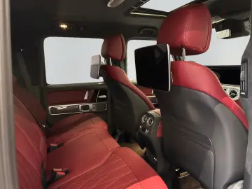 MERCEDES BENZ AMG G63 SPEEDSHIFT 9G-TRONIC