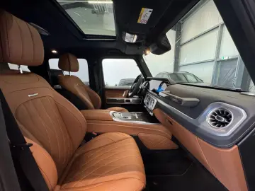 MERCEDES BENZ AMG G63 SPEEDSHIFT 9G-TRONIC