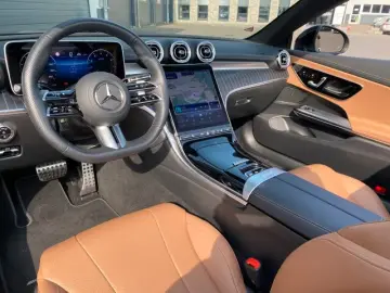 Mercedes-Benz CLE 200 Cabrio AMG Night Distronic 360