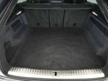 AUDI RS Q8 SUV performance Laser Pano Vmax RSAbgas 23