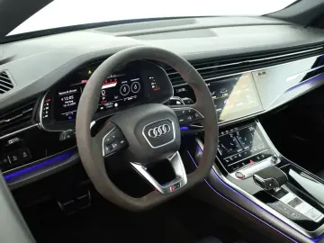 AUDI RS Q8 SUV performance Laser Pano Vmax RSAbgas 23