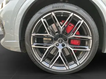 AUDI RSQ8 TFSI Q MATRIX BuOadv SPORT-AGA PANO AHK