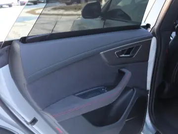 AUDI RSQ8 performance  Keramik Pano RS-Design  Rot