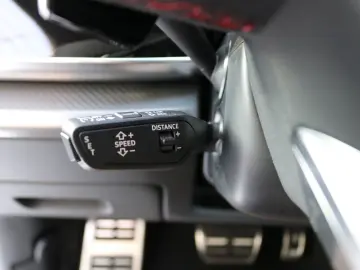 AUDI RSQ8 performance  Keramik Pano RS-Design  Rot