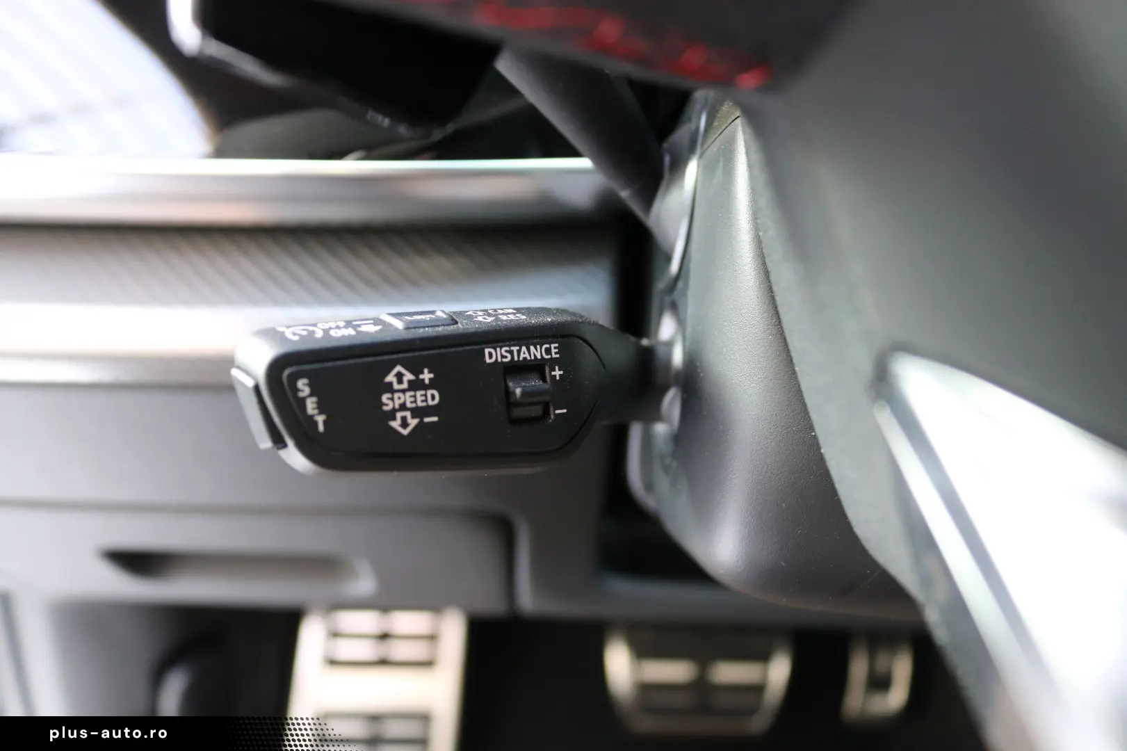 AUDI RSQ8 performance  Keramik Pano RS-Design  Rot