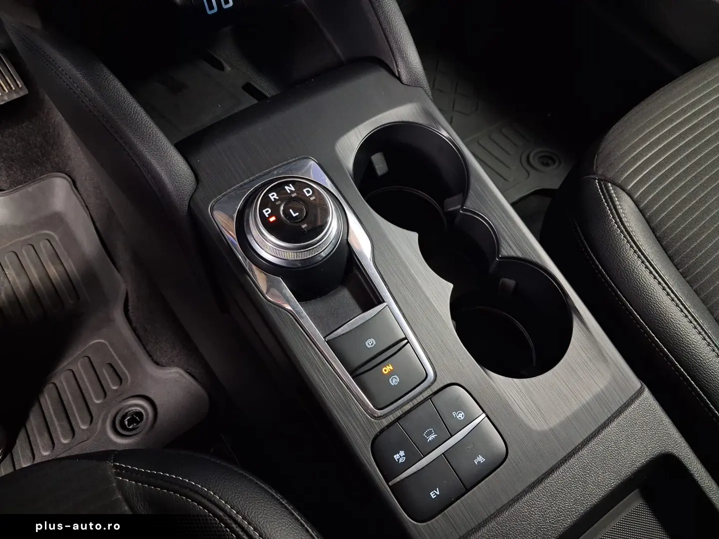 FORD KUGA TITANIUM X PHEV 225CP 2021