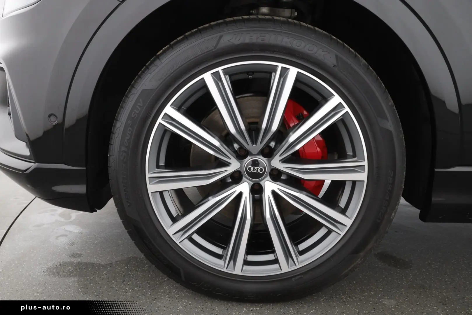 AUDI Q8 quattro S line