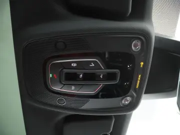 AUDI Q8 quattro S line