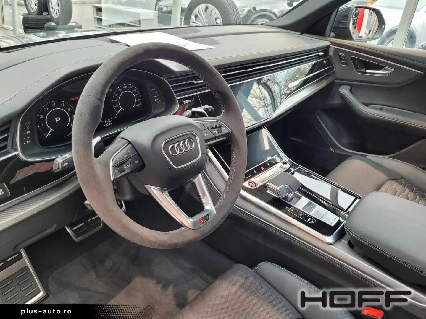 AUDI RSQ8 performance