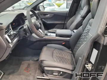 AUDI RSQ8 performance