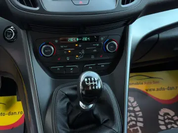 Ford Kuga Benzina 1.5 2017 Manuala