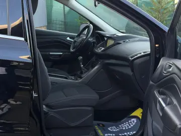 Ford Kuga Benzina 1.5 2017 Manuala