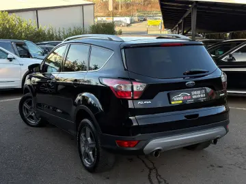 Ford Kuga Benzina 1.5 2017 Manuala