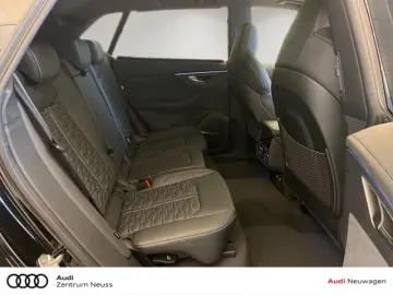 AUDI RSQ8 SUV performance quattro tiptronic LACKSCHUT