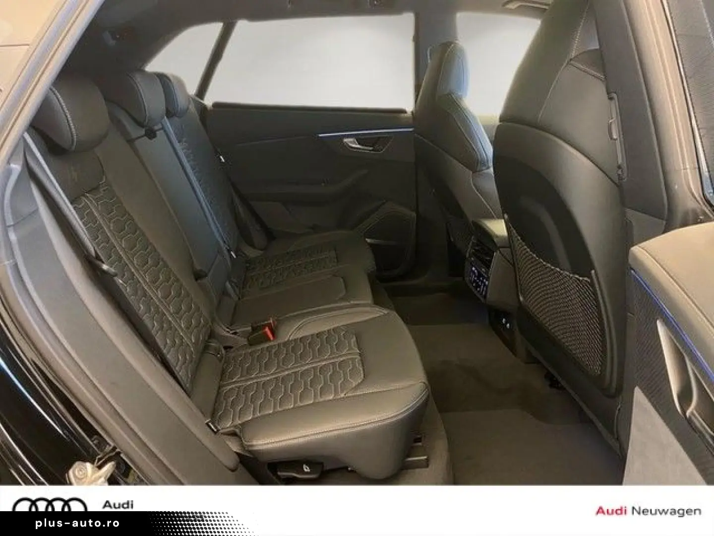 AUDI RSQ8 SUV performance quattro tiptronic LACKSCHUT