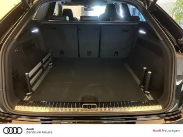 AUDI RSQ8 SUV performance quattro tiptronic LACKSCHUT