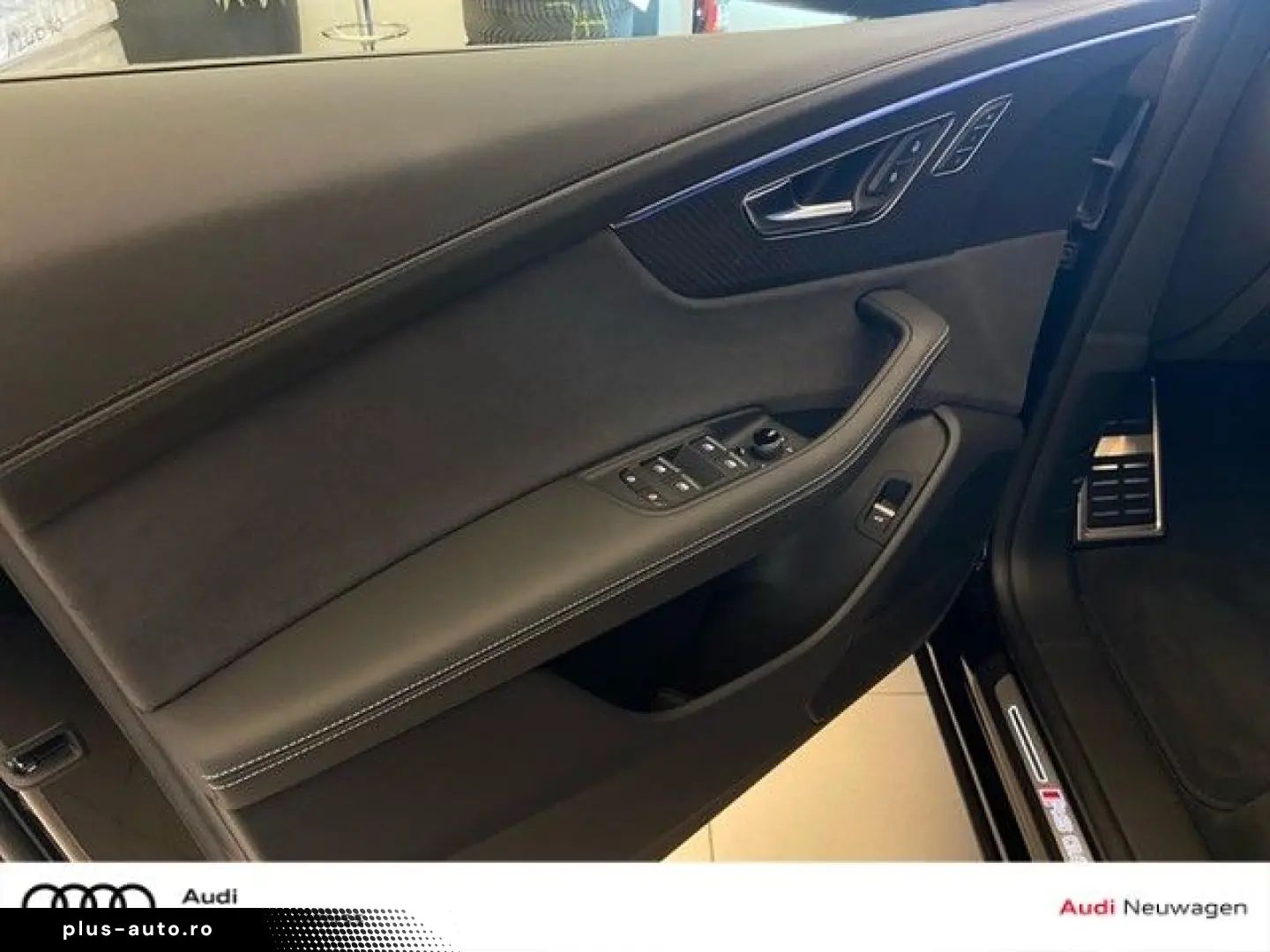 AUDI RSQ8 SUV performance quattro tiptronic LACKSCHUT