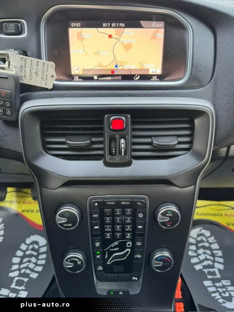 Volvo V40 Diesel 2.0 2017 Manuala