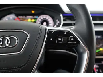 AUDI A8 50 TDI quattro