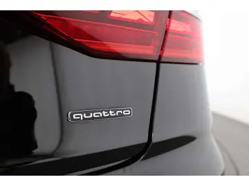 AUDI A8 50 TDI quattro