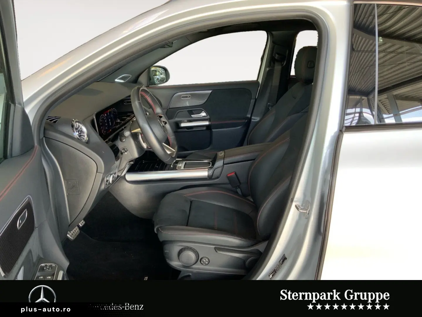 MERCEDES-BENZ GLA 220 4MATIC AMG Line Distronic NightP. Pano