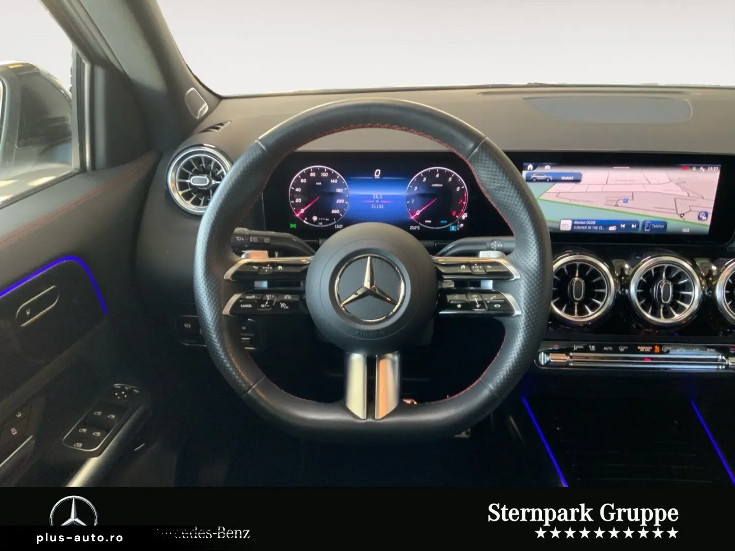 MERCEDES-BENZ GLA 220 4MATIC AMG Line Distronic NightP. Pano