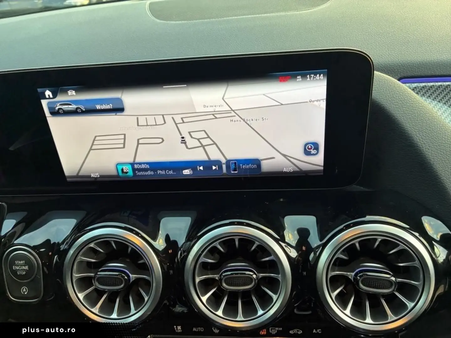 MERCEDES-BENZ GLA 220 4MATIC AMG LED DISTRONIC